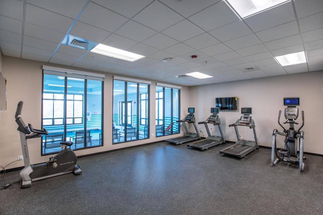 Holiday Inn - Kansas City - Northeast By Ihg Bagian luar foto