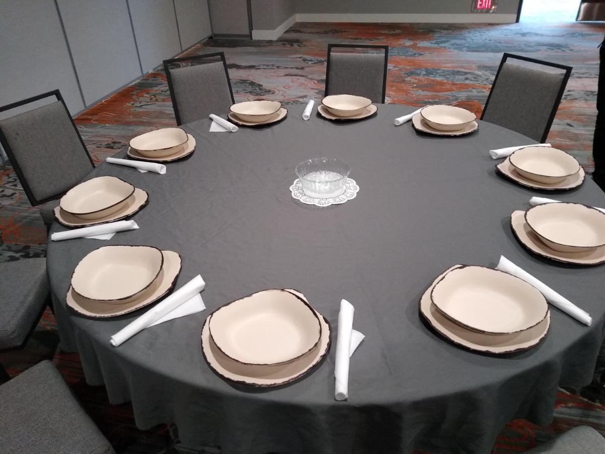 Holiday Inn - Kansas City - Northeast By Ihg Bagian luar foto